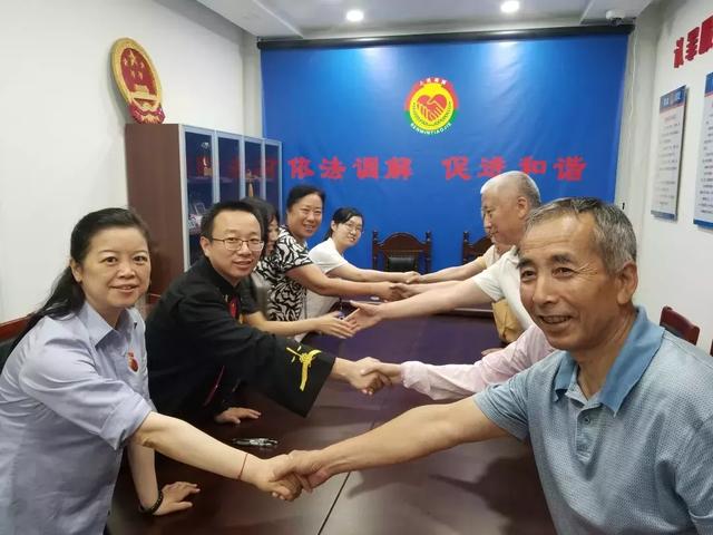 司法所“吹哨”调解确认一站办结
